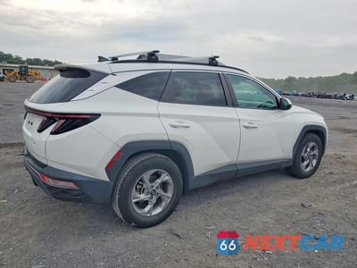 Trzecie zdjęcie samochodu z tyłu: 2023 HYUNDAI TUCSON SEL VIN:5NMJB3AE0PH228553 - miniatura