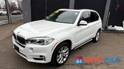 Zdjęcie 6 z 12 samochodu: 2015 BMW X5 XDRIVE35I VIN:5UXKR0C50F0P16040 - miniatura