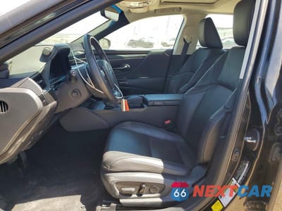 Zdjęcie 7 z 12 samochodu: 2022 LEXUS ES 300H BASE VIN:58ADA1C18NU023636 - miniatura