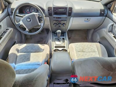 Zdjęcie 8 z 12 samochodu: 2006 KIA SORENTO LX VIN:KNDJD733765522689 - miniatura