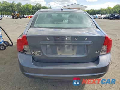 Zdjęcie 6 z 11 samochodu: 2009 VOLVO S40 2.4I VIN:YV1MS390892451656 - miniatura