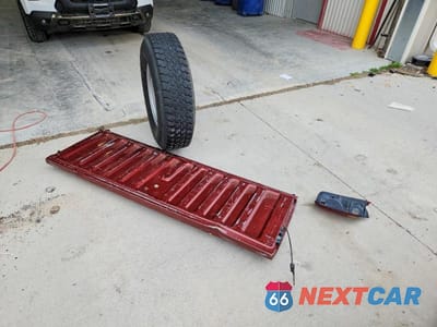 Zdjęcie 12 z 13 samochodu: 1999 CHEVROLET SILVERADO K1500 VIN:2GCEK19T1X1260800 - miniatura