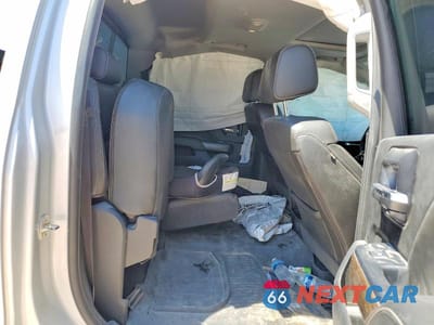 Zdjęcie 10 z 12 samochodu: 2019 GMC SIERRA K2500 DENALI VIN:1GT12SEY9KF273432 - miniatura