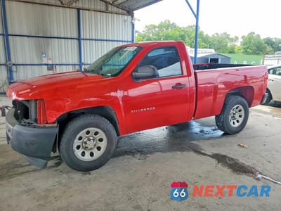 2010 CHEVROLET SILVERADO C1500 1GCPCPEX2AZ266881 - główne zdjęcie licytacji z USA - miniatura