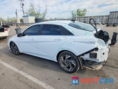 Drugie zdjęcie samochodu z przodu: 2024 HYUNDAI ELANTRA SEL VIN:KMHLS4DG4RU851905 - miniatura
