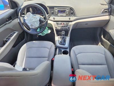 Zdjęcie 8 z 13 samochodu: 2017 HYUNDAI ELANTRA SE VIN:KMHD74LF3HU208748 - miniatura