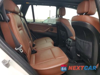 Zdjęcie 11 z 13 samochodu: 2013 BMW X5 XDRIVE35I VIN:5UXZV4C5XD0E03465 - miniatura