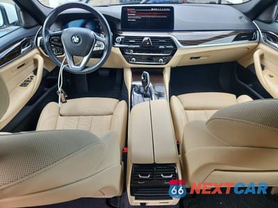 Zdjęcie 8 z 12 samochodu: 2022 BMW 530 I VIN:WBA53BH06NCL01985 - miniatura