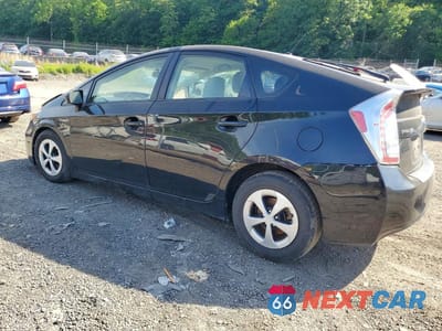 Drugie zdjęcie samochodu z przodu: 2014 TOYOTA PRIUS TWO VIN:JTDKN3DU6E0381241 - miniatura