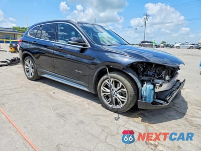 Czwarte zdjęcie samochodu z boku: 2017 BMW X1 XDRIVE28I VIN:WBXHT3C30H5F80579 - miniatura