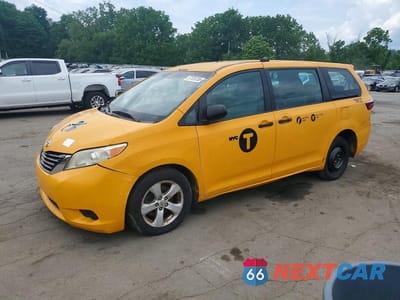 2017 TOYOTA SIENNA L 7-PASSENGER 5TDZZ3DC2HS858730 - główne zdjęcie licytacji z USA - miniatura