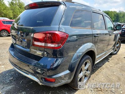 Trzecie zdjęcie samochodu z tyłu: 2017 DODGE JOURNEY CROSSROAD VIN:3C4PDCGG2HT636506 - miniatura