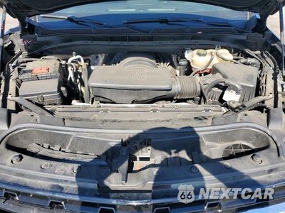 Zdjęcie 12 z 13 samochodu: 2023 CHEVROLET SUBURBAN C1500 LS VIN:1GNSCBKD3PR297564 - miniatura