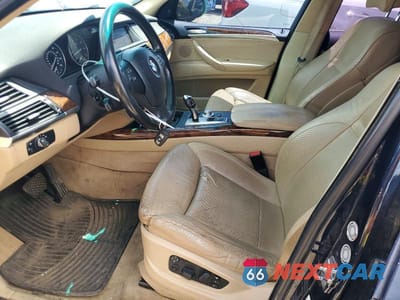 Zdjęcie 7 z 13 samochodu: 2007 BMW X5 4.8I VIN:4USFE83537LY63735 - miniatura