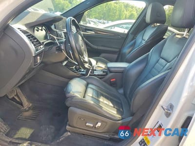 Zdjęcie 7 z 13 samochodu: 2018 BMW X3 XDRIVE30I VIN:5UXTR9C54JLD59559 - miniatura