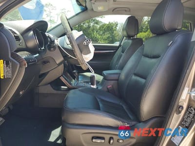 Zdjęcie 7 z 14 samochodu: 2012 KIA SORENTO EX VIN:5XYKU4A21CG210559 - miniatura