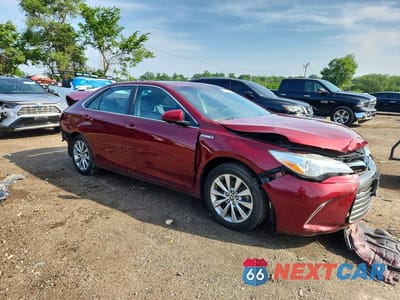 Czwarte zdjęcie samochodu z boku: 2017 TOYOTA CAMRY HYBRID XLE VIN:4T1BD1FK6HU204300 - miniatura