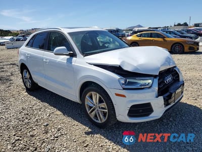 Czwarte zdjęcie samochodu z boku: 2017 AUDI Q3 PREMIUM VIN:WA1ECCFS0HR007622 - miniatura