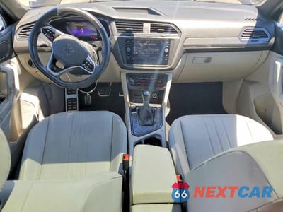 Zdjęcie 8 z 14 samochodu: 2023 VOLKSWAGEN TIGUAN SE R-LINE BLACK VIN:3VVCB7AX6PM034142 - miniatura
