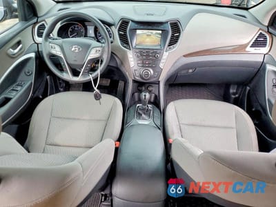 Zdjęcie 8 z 14 samochodu: 2017 HYUNDAI SANTA FE SE VIN:KM8SMDHF5HU182498 - miniatura