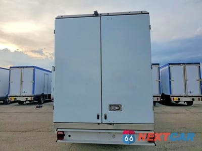 Zdjęcie 6 z 12 samochodu: 2020 FORD TRANSIT DELIVERY TRUCK VIN:1FDBW5Z87LKB36790 - miniatura