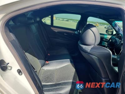 Zdjęcie 10 z 12 samochodu: 2013 LEXUS LS 460 VIN:JTHCL5EF4D5015932 - miniatura