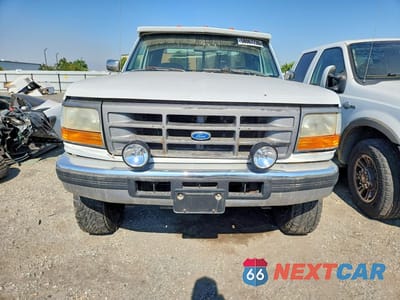 Piąte zdjęcie samochodu w środku: 1997 FORD F250 VIN:1FTHX26F7VEB52857 - miniatura