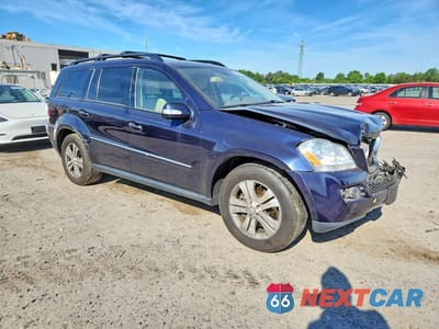 Czwarte zdjęcie samochodu z boku: 2008 MERCEDES-BENZ GL 450 4MATIC VIN:4JGBF71E38A432321 - miniatura