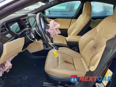 Zdjęcie 7 z 12 samochodu: 2015 TESLA MODEL S 85D VIN:5YJSA1H25FF084442 - miniatura