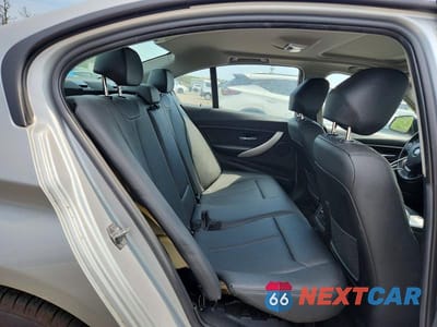 Zdjęcie 10 z 12 samochodu: 2018 BMW 320 XI VIN:WBA8A3C51JA499795 - miniatura