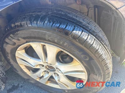 Zdjęcie 9 z 10 samochodu: 2008 HONDA ACCORD LXP VIN:1HGCP26418A085775 - miniatura