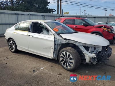 Czwarte zdjęcie samochodu z boku: 2017 HONDA ACCORD TOURING HYBRID VIN:JHMCR6F73HC024859 - miniatura