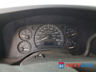 Zdjęcie 9 z 13 samochodu: 2004 CHEVROLET EXPRESS G2500 VIN:1GAGG25UX41238013 - miniatura