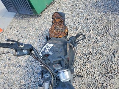 Piąte zdjęcie samochodu w środku: 2008 VICTORY MOTORCYCLES VEGAS 8-BALL VIN:5VPAB26D283000663 - miniatura
