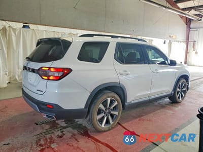 Trzecie zdjęcie samochodu z tyłu: 2024 HONDA PILOT TOURING VIN:5FNYG1H77RB000047 - miniatura
