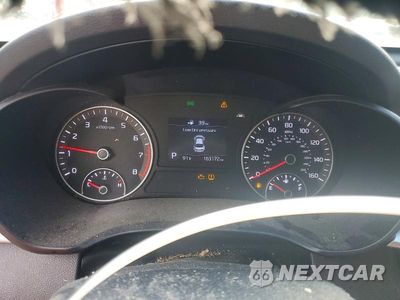 Zdjęcie 9 z 12 samochodu: 2020 KIA OPTIMA LX VIN:5XXGT4L3XLG407782 - miniatura