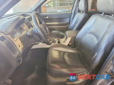 Zdjęcie 7 z 13 samochodu: 2008 MERCURY MARINER VIN:4M2CU97178KJ02779 - miniatura