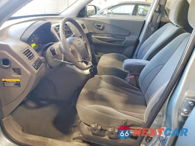 Zdjęcie 7 z 12 samochodu: 2008 HYUNDAI TUCSON SE VIN:KM8JN72D98U829597 - miniatura