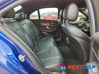 Zdjęcie 10 z 12 samochodu: 2018 MERCEDES-BENZ C 300 4MATIC VIN:55SWF4KB0JU239824 - miniatura