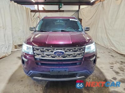 Piąte zdjęcie samochodu w środku: 2018 FORD EXPLORER XLT VIN:1FM5K8D89JGA30665 - miniatura