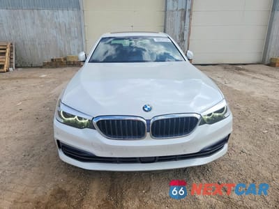 Piąte zdjęcie samochodu w środku: 2020 BMW 530 XI VIN:WBAJR7C07LCD16416 - miniatura
