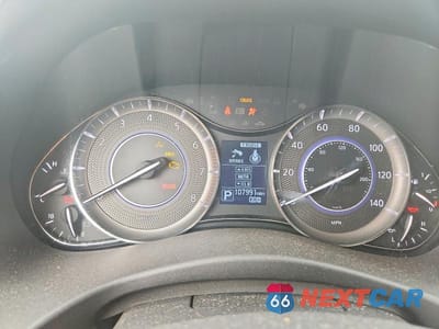 Zdjęcie 9 z 12 samochodu: 2015 INFINITI QX80 BASE VIN:JN8AZ2NE9F9082684 - miniatura