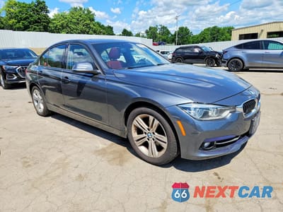 Czwarte zdjęcie samochodu z boku: 2016 BMW 328 VIN:WBA8E3G5XGNT26910 - miniatura