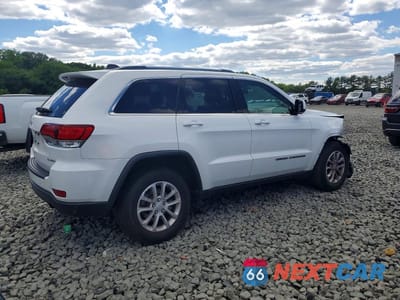 Trzecie zdjęcie samochodu z tyłu: 2021 JEEP GRAND CHEROKEE LAREDO VIN:1C4RJFAG6MC501367 - miniatura