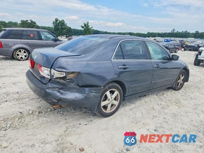 Trzecie zdjęcie samochodu z tyłu: 2004 HONDA ACCORD EX VIN:1HGCM56634A100444 - miniatura