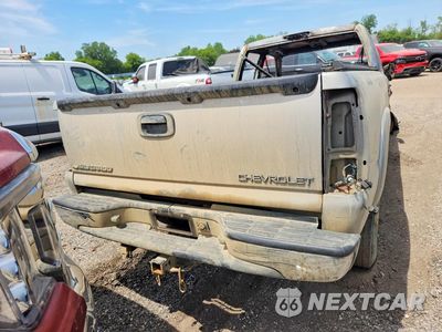 Zdjęcie 6 z 12 samochodu: 2005 CHEVROLET SILVERADO K2500 HEAVY DUTY VIN:1GCHK29225E165216 - miniatura