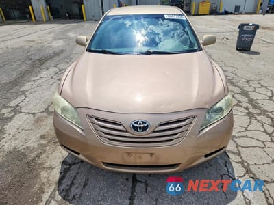 Piąte zdjęcie samochodu w środku: 2010 TOYOTA CAMRY BASE VIN:4T4BF3EK9AR015093 - miniatura