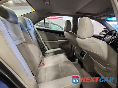 Zdjęcie 10 z 13 samochodu: 2012 TOYOTA CAMRY HYBRID XLE VIN:4T1BD1FK9CU052599 - miniatura