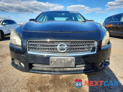 Piąte zdjęcie samochodu w środku: 2011 NISSAN MAXIMA 3.5 S VIN:1N4AA5AP5BC857223 - miniatura