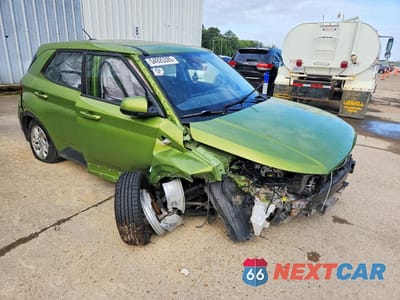 Czwarte zdjęcie samochodu z boku: 2024 HYUNDAI VENUE SE VIN:KMHRB8A38RU319186 - miniatura